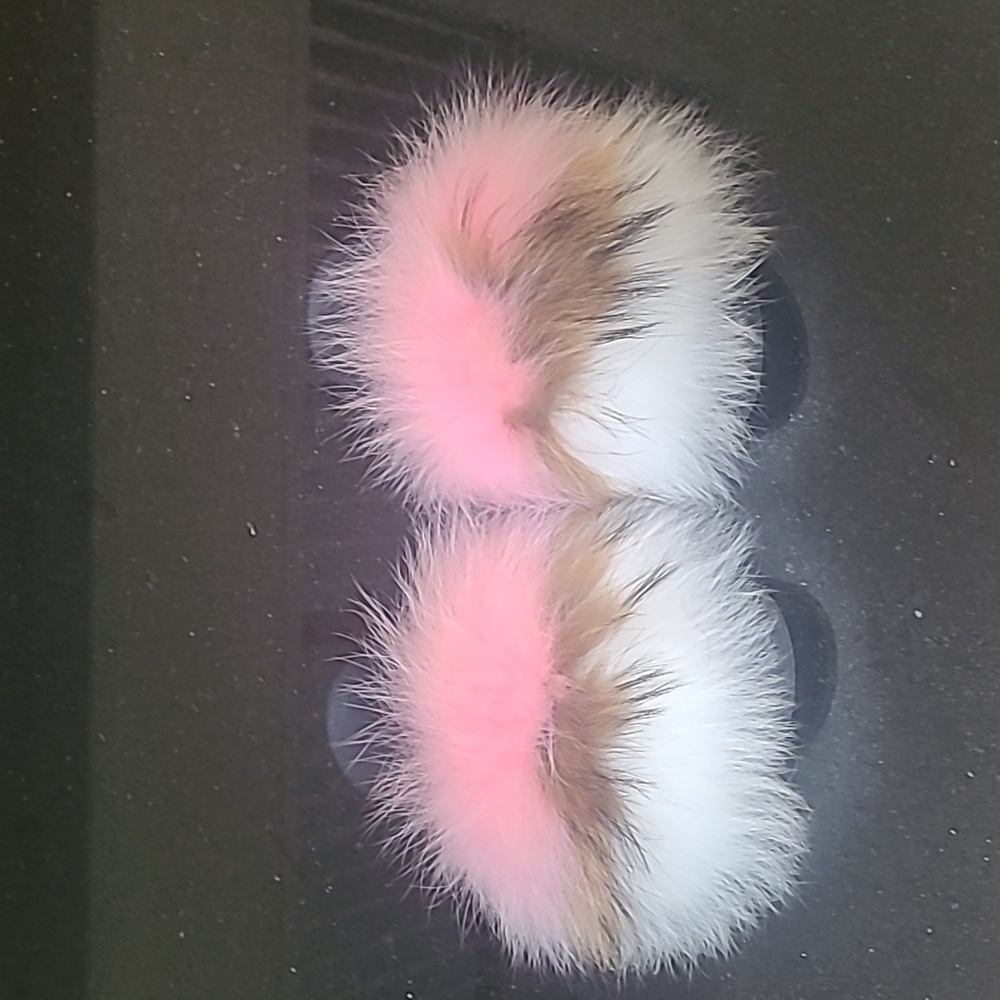 Fox Fur Slides Size 12 - image 1
